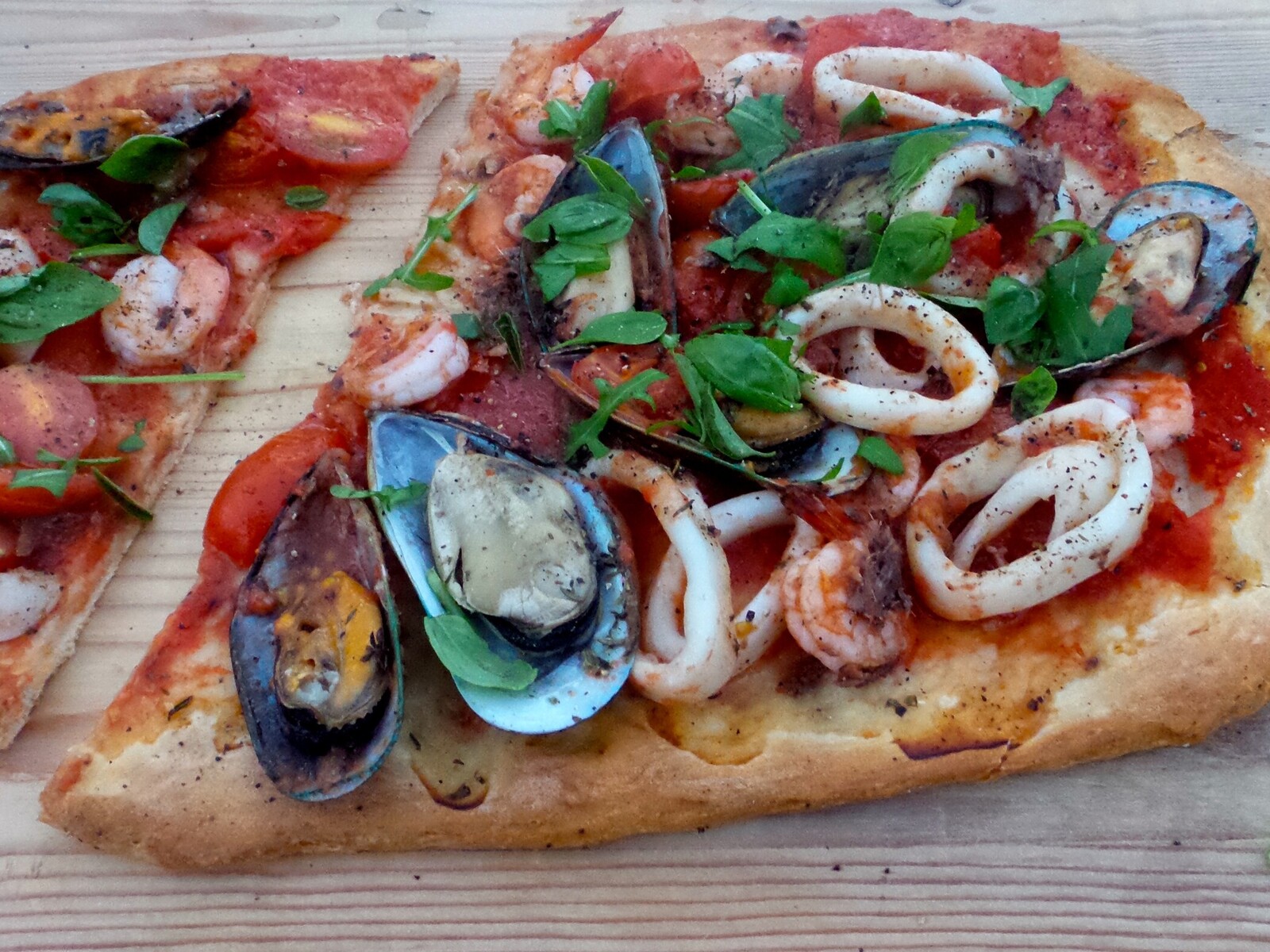 Was Gehört Auf Eine Pizza Frutti Di Mare Pizza frutti di mare | Visrecepten.nl